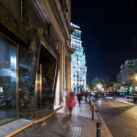 Uma Suites Passeig De Gracia 16 Barcellona Esterno foto