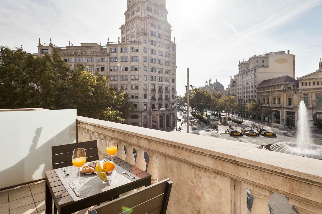 Uma Suites Passeig De Gracia 16 Barcellona Esterno foto