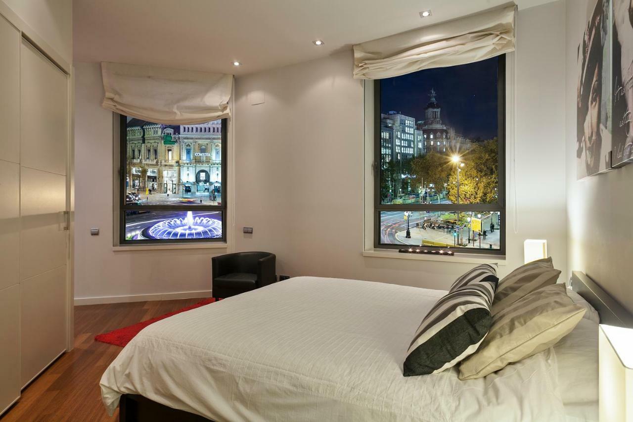 Uma Suites Passeig De Gracia 16 Barcellona Esterno foto